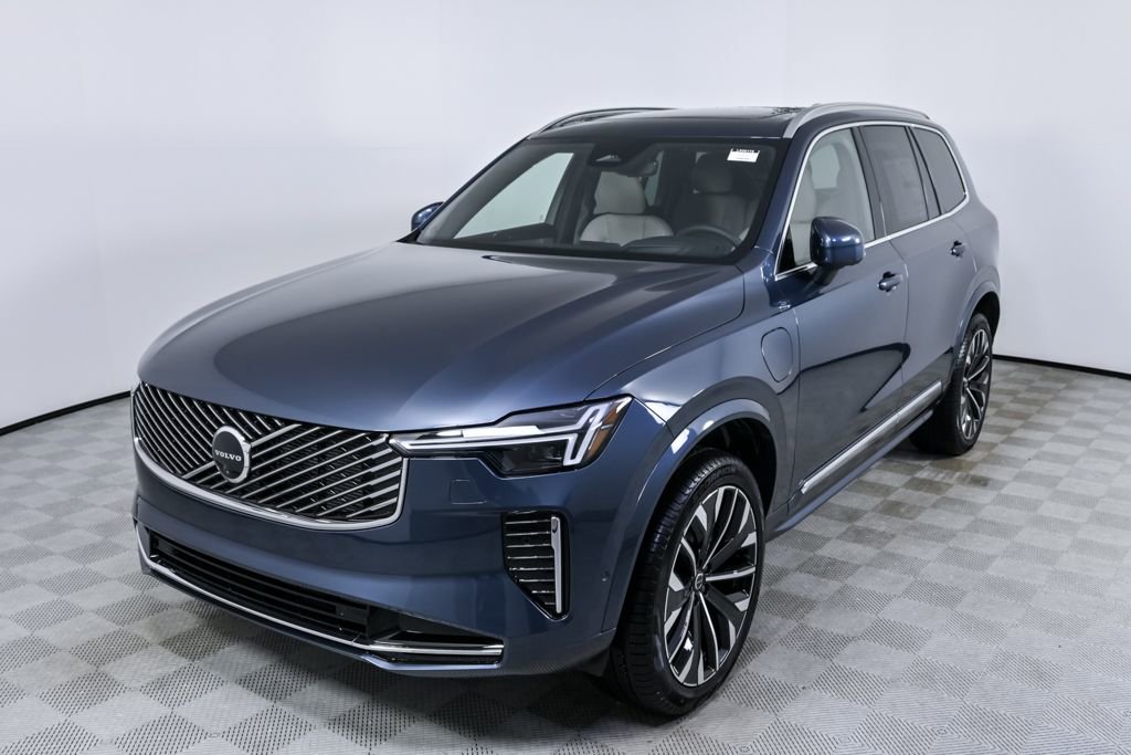New 2026 Volvo XC90 T8 Ultra w/ Protection Package Premier image 1
