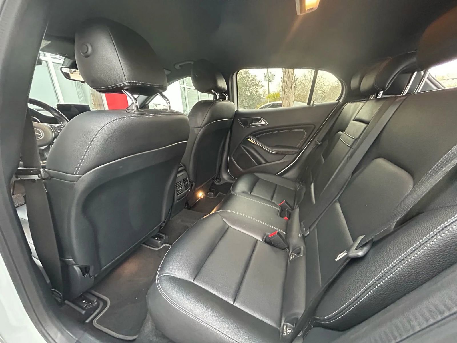 Used 2020 Mercedes-Benz GLA 250 image 16