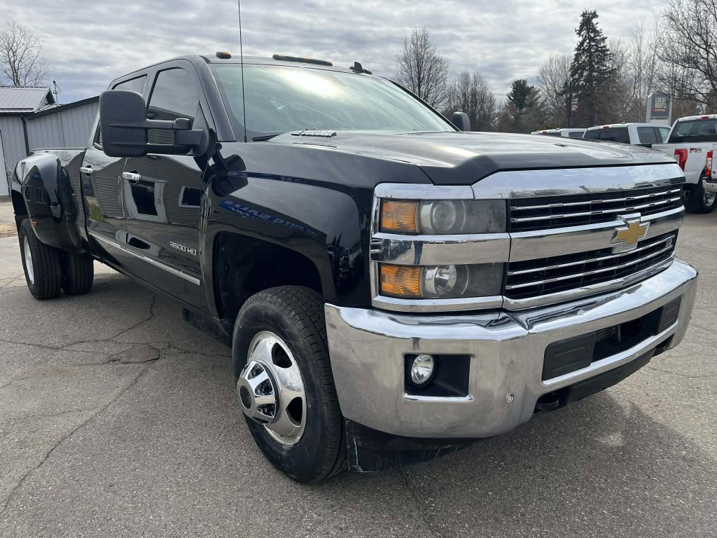 Used 2015 Chevrolet Silverado 3500 LTZ w/ Duramax Plus Package image 4