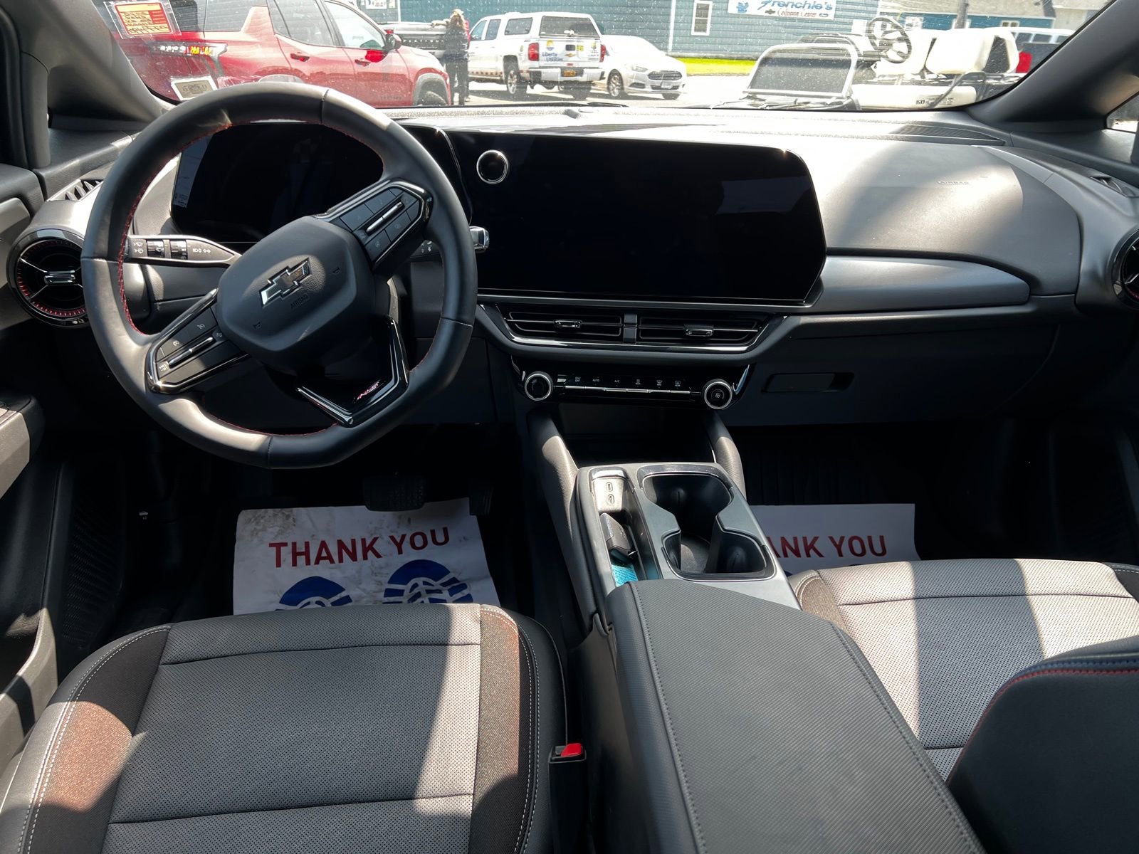 Used 2025 Chevrolet Equinox EV RS image 10