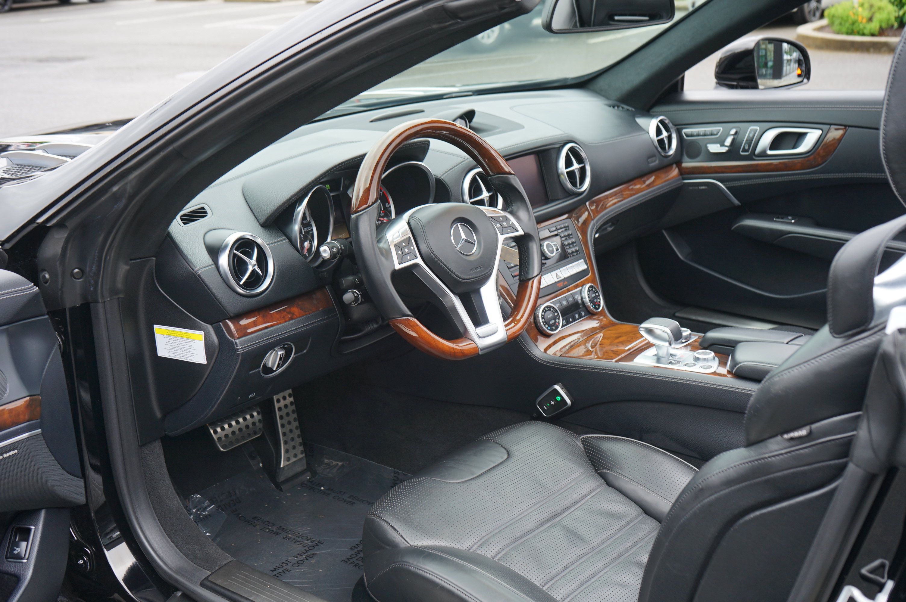 Used 2013 Mercedes-Benz SL 63 AMG image 25