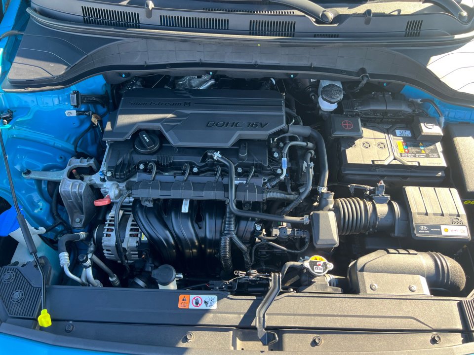 Used 2023 Hyundai Kona SEL image 18