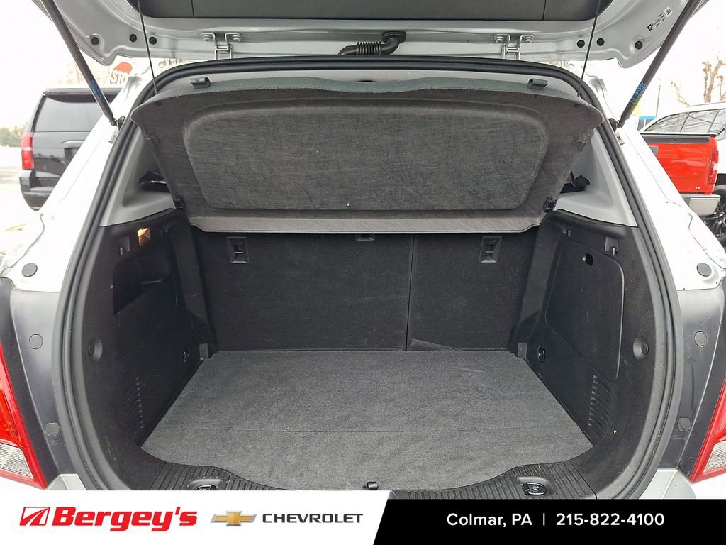 Certified 2020 Chevrolet Trax LT w/ Redline Edition image 29