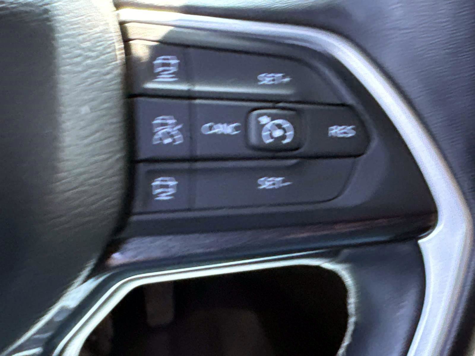 Used 2022 Jeep Grand Cherokee Altitude image 14