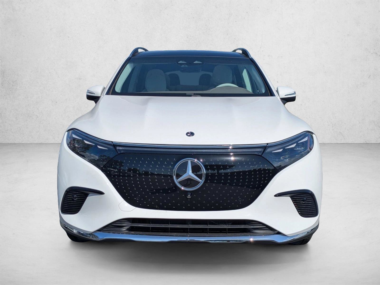 New 2026 Mercedes-Benz EQS 400 4MATIC SUV image 6