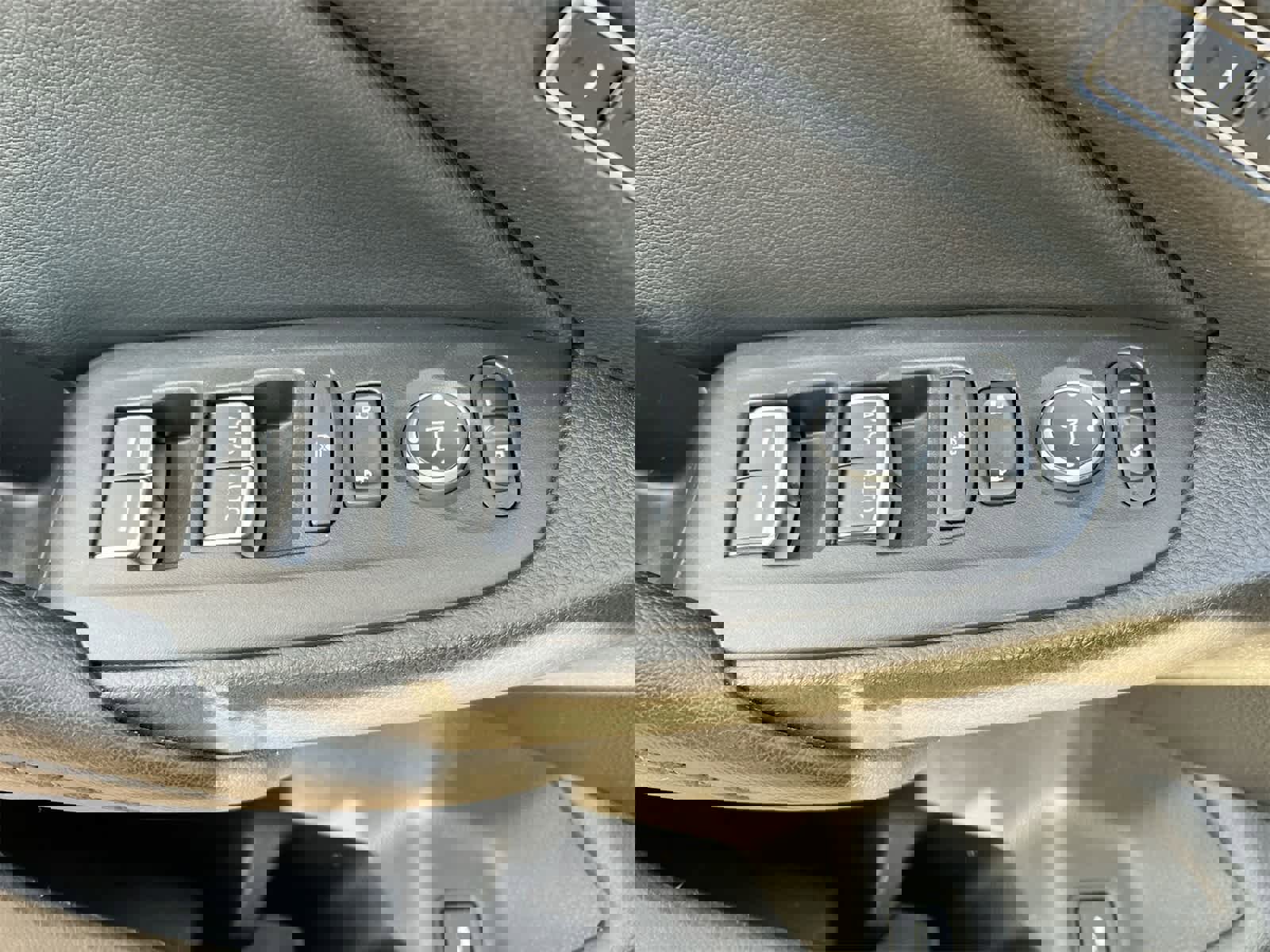 Used 2018 Honda Accord EX-L image 17