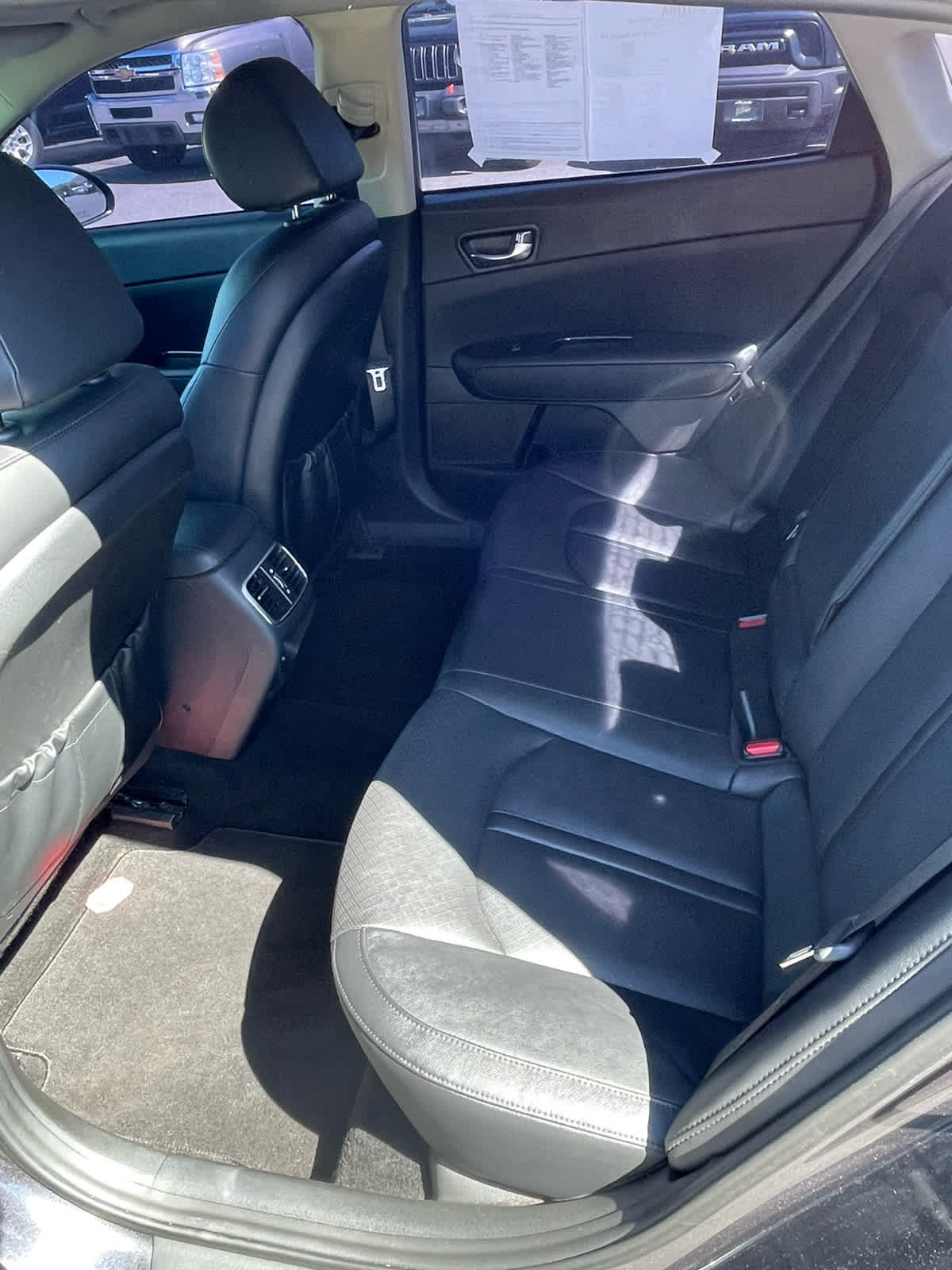 Used 2019 Kia Optima EX FWD image 29
