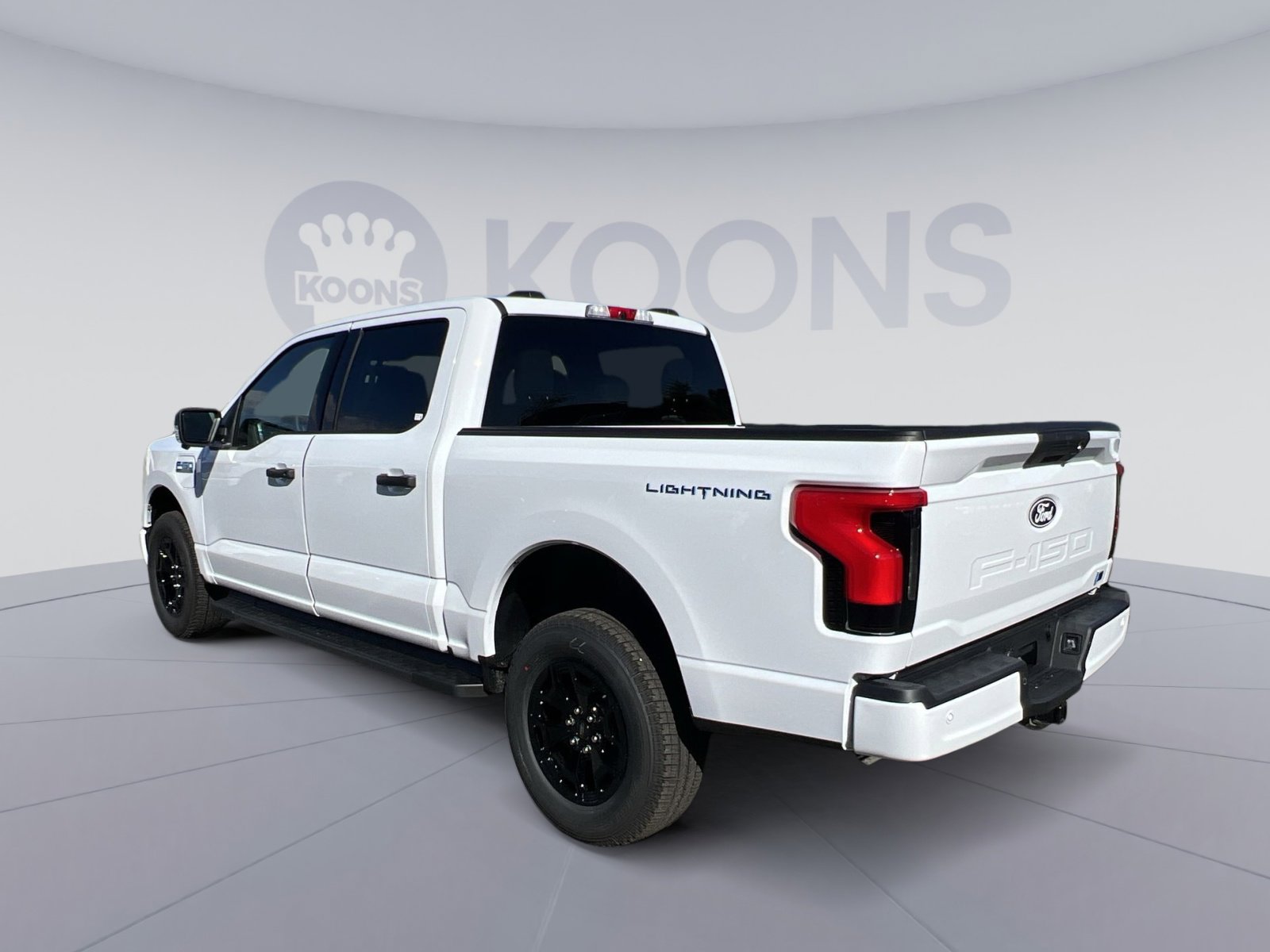 New 2025 Ford F150 Lightning XLT image 4