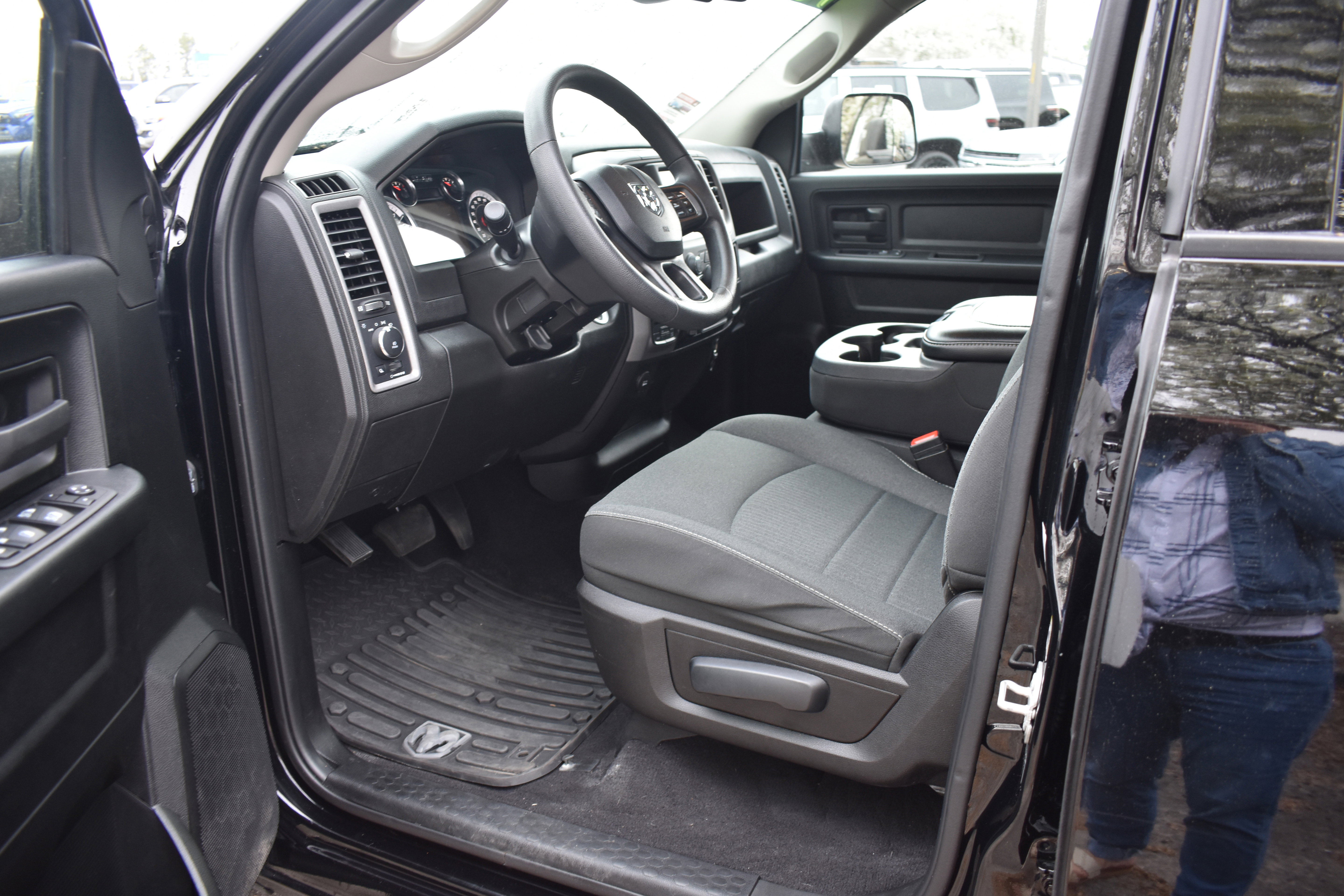 Used 2024 RAM 1500 Tradesman w/ Electronics Group image 12