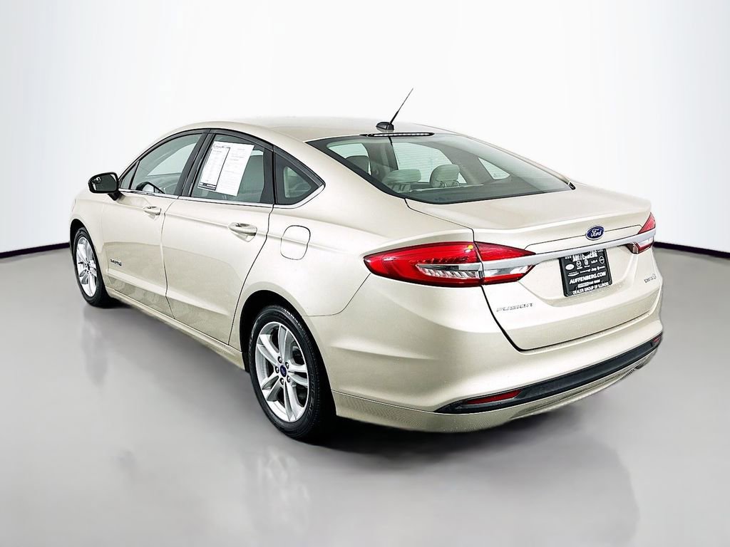 Used 2018 Ford Fusion S image 5