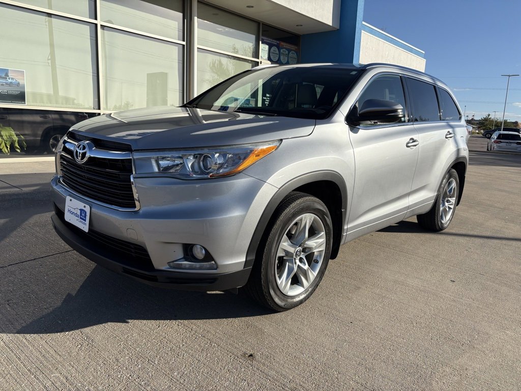 Used 2016 Toyota Highlander Limited