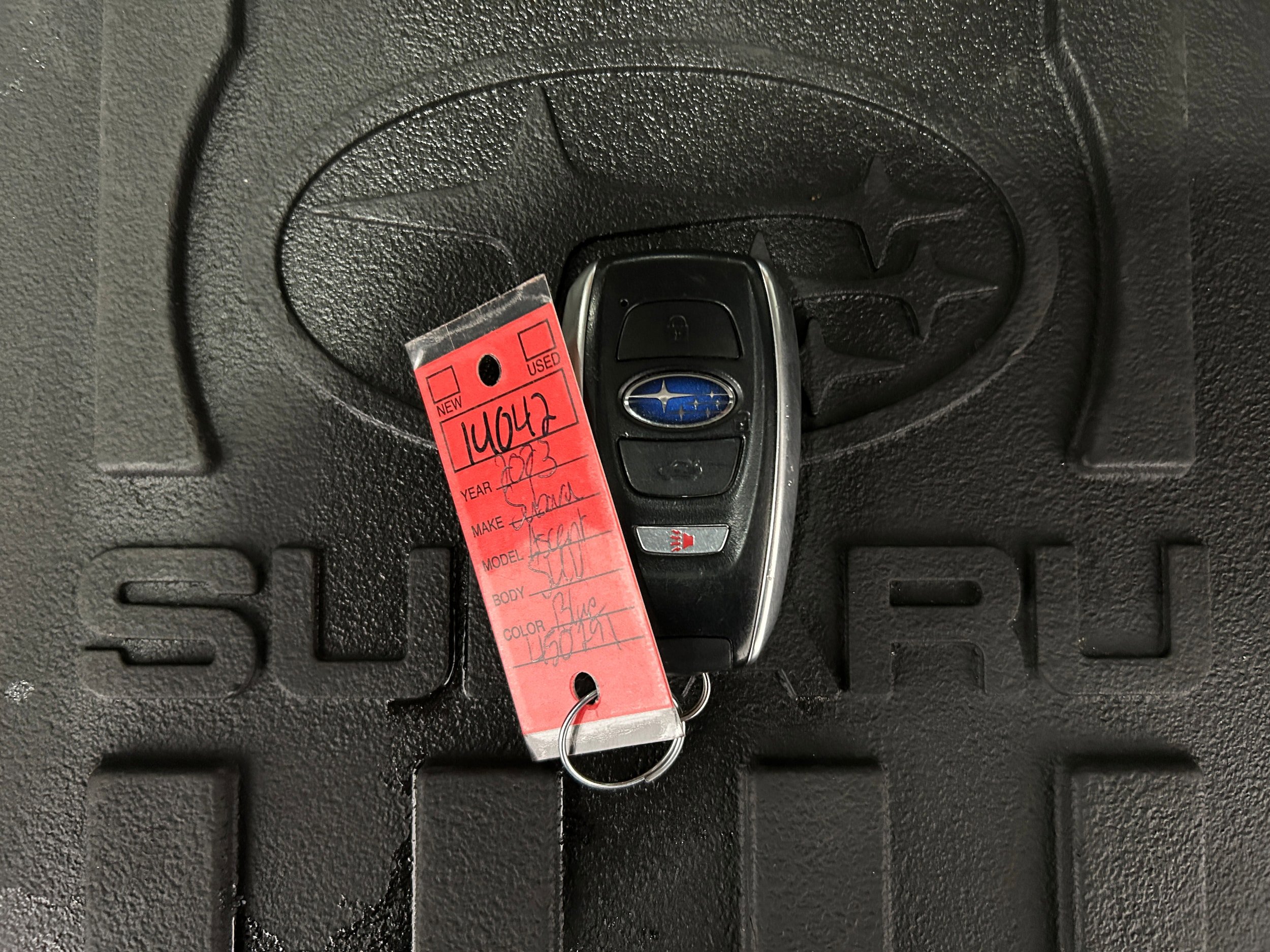 Used 2023 Subaru Ascent Limited AWD/4WD image 40