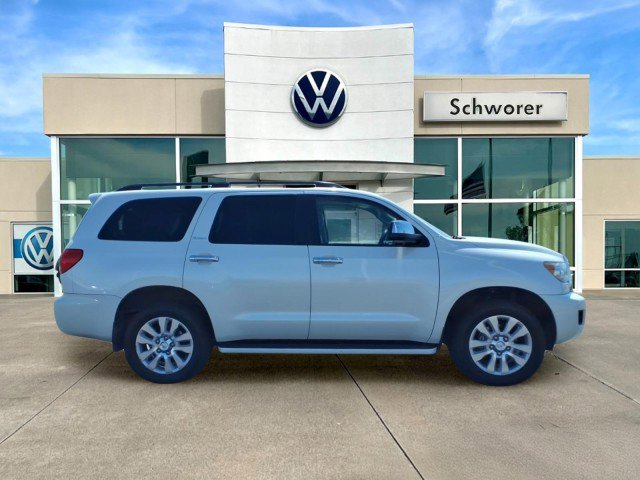 Used 2016 Toyota Sequoia Platinum AWD/4WD image 5
