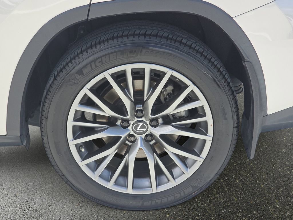 Used 2022 Lexus RX 350 F Sport w/ Accessory Package AWD/4WD image 33