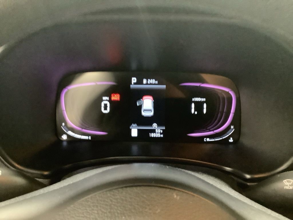 Certified 2023 Kia Soul LX FWD image 17