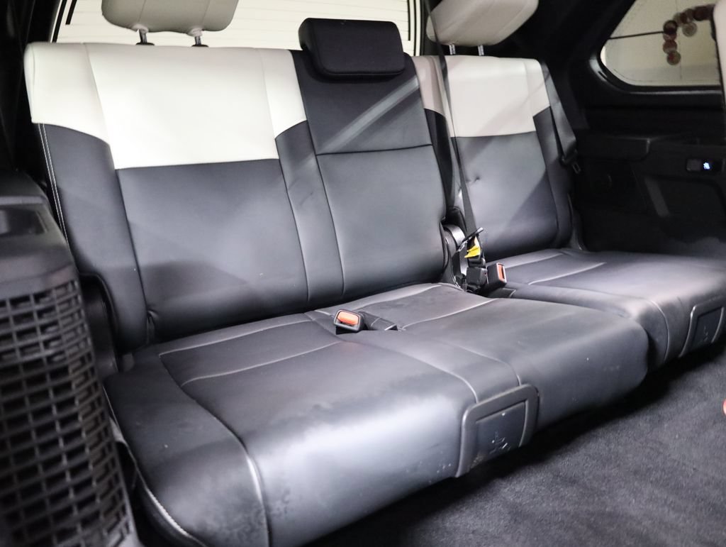 Used 2024 Toyota Sequoia Capstone AWD/4WD image 70