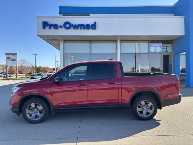 Certified 2025 Honda Ridgeline TrailSport image 8