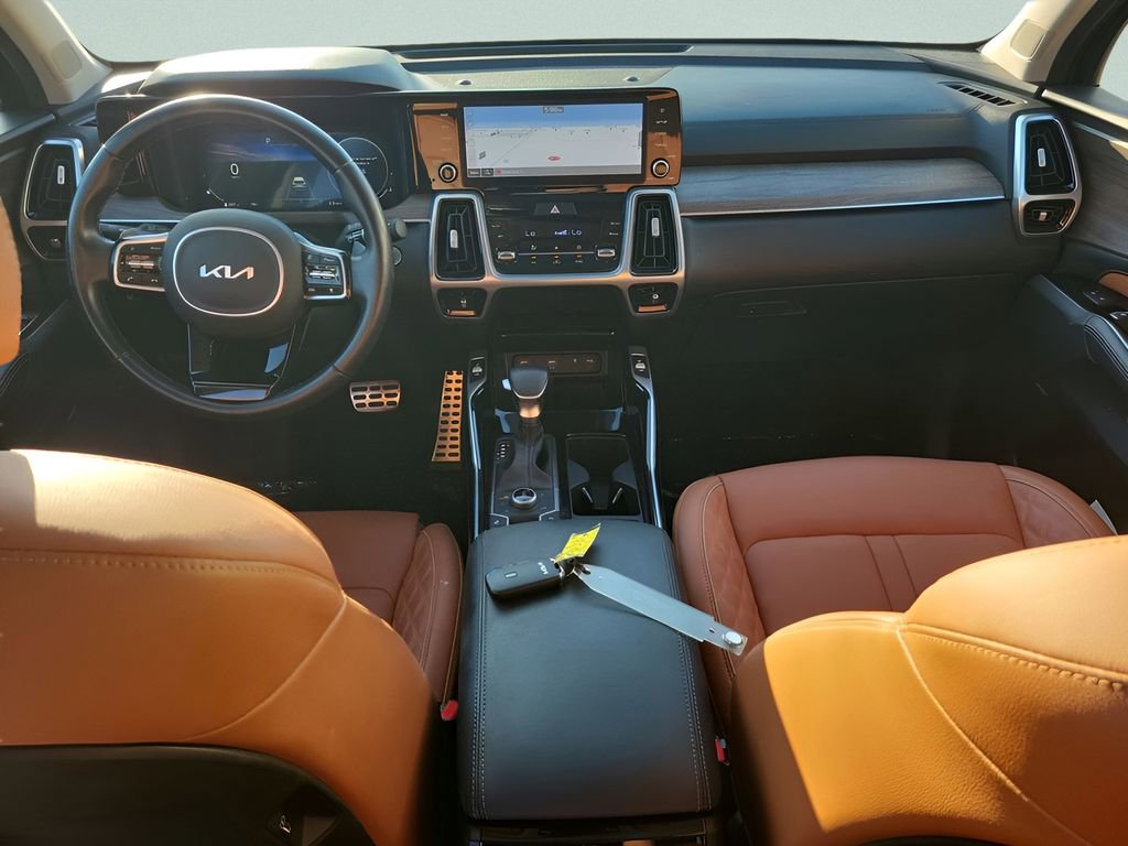 Used 2022 Kia Sorento SX Prestige w/ Rust Color Package image 15