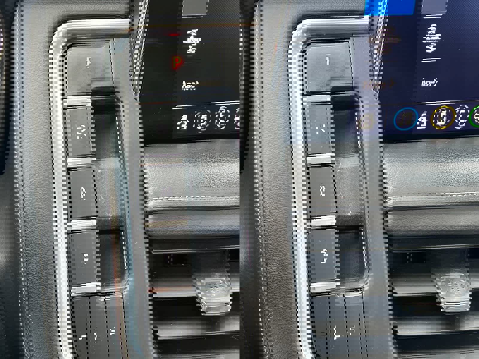 Used 2021 Chevrolet Tahoe Z71 w/ Z71 Signature Package image 22