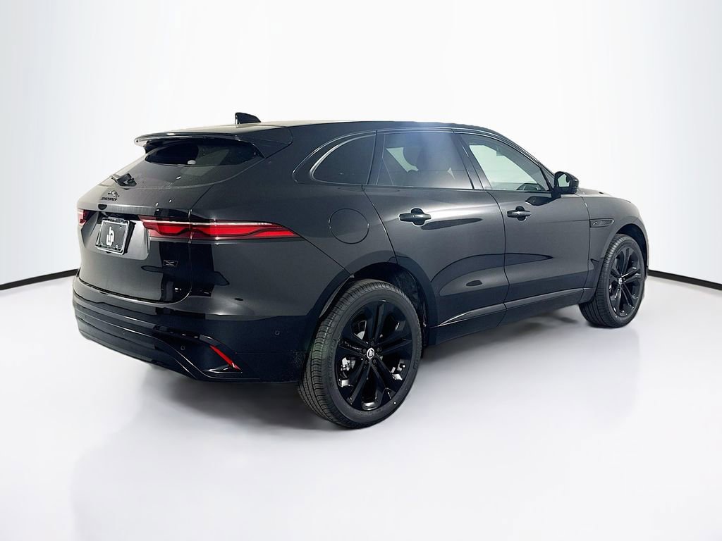 New 2026 Jaguar F-PACE R-Dynamic S image 5