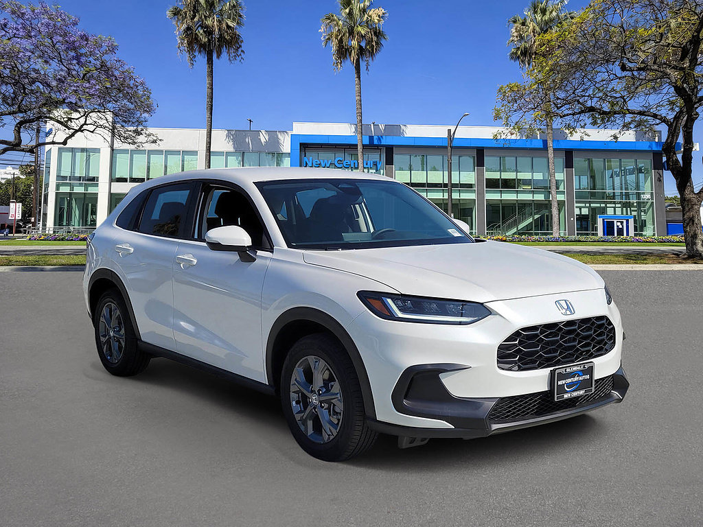 New 2026 Honda HR-V LX image 2