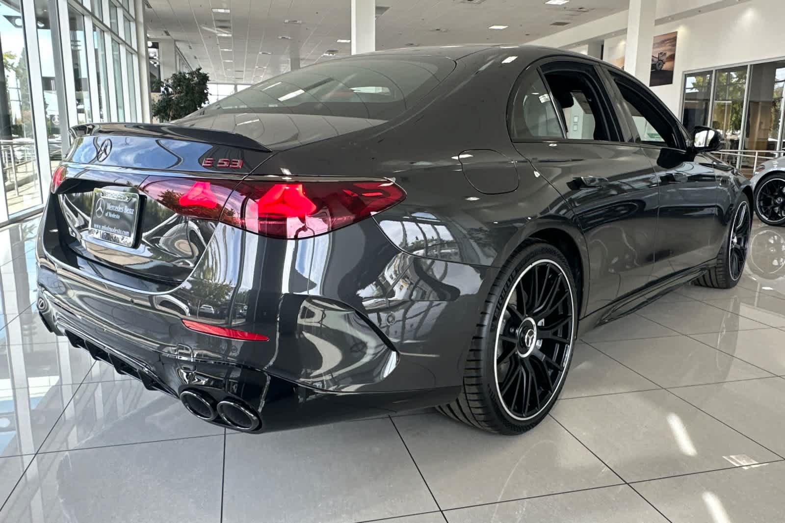 New 2027 Mercedes-Benz E 53 AMG e 4MATIC Sedan image 3