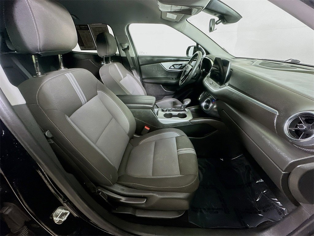 Used 2023 Chevrolet Blazer LT image 12