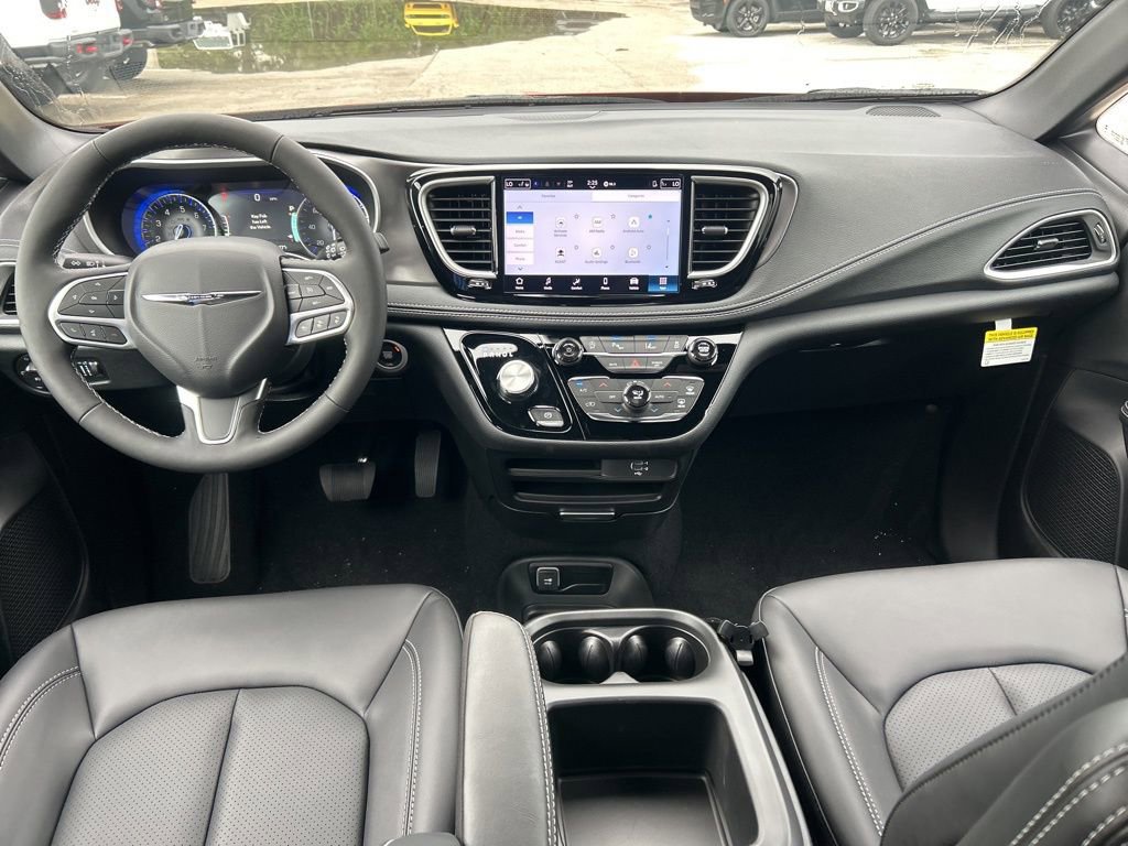 New 2026 Chrysler Pacifica Select image 34
