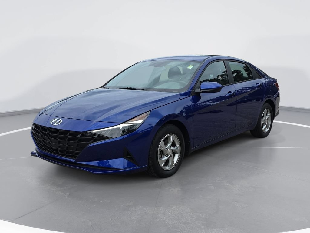 Used 2023 Hyundai Elantra SE FWD image 9