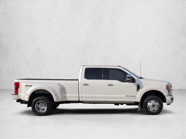 Used 2017 Ford F350 Platinum w/ Camper Package image 4