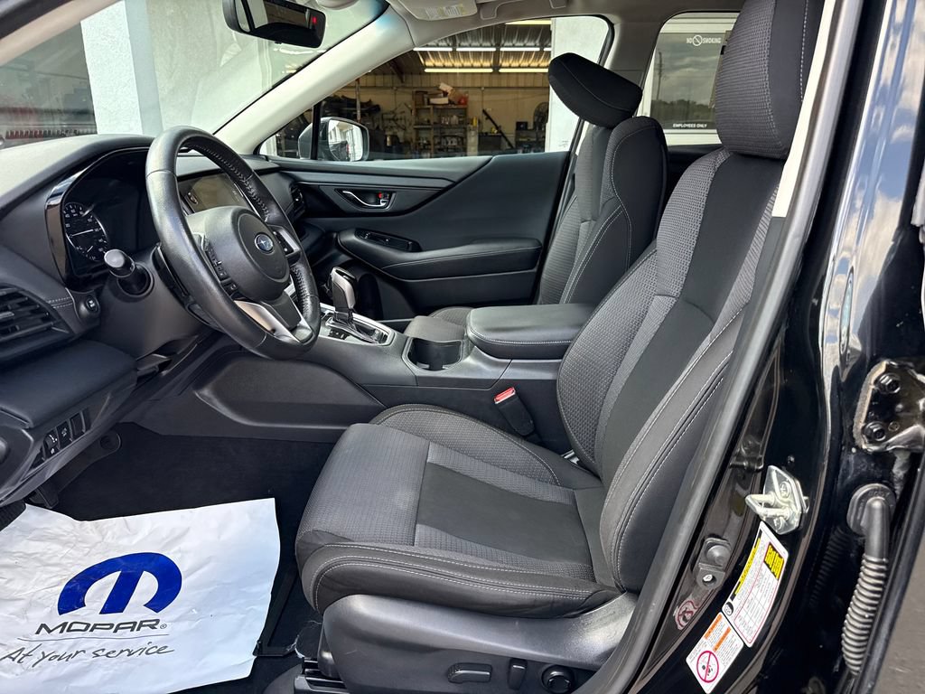 Used 2020 Subaru Outback Premium AWD/4WD image 9
