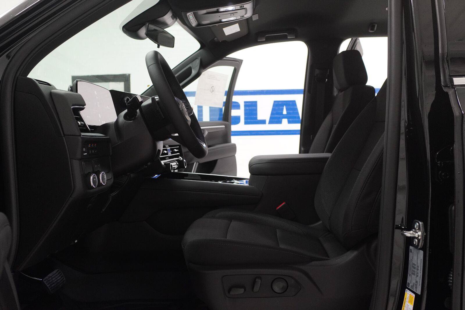 New 2026 Chevrolet Tahoe LS RWD image 6