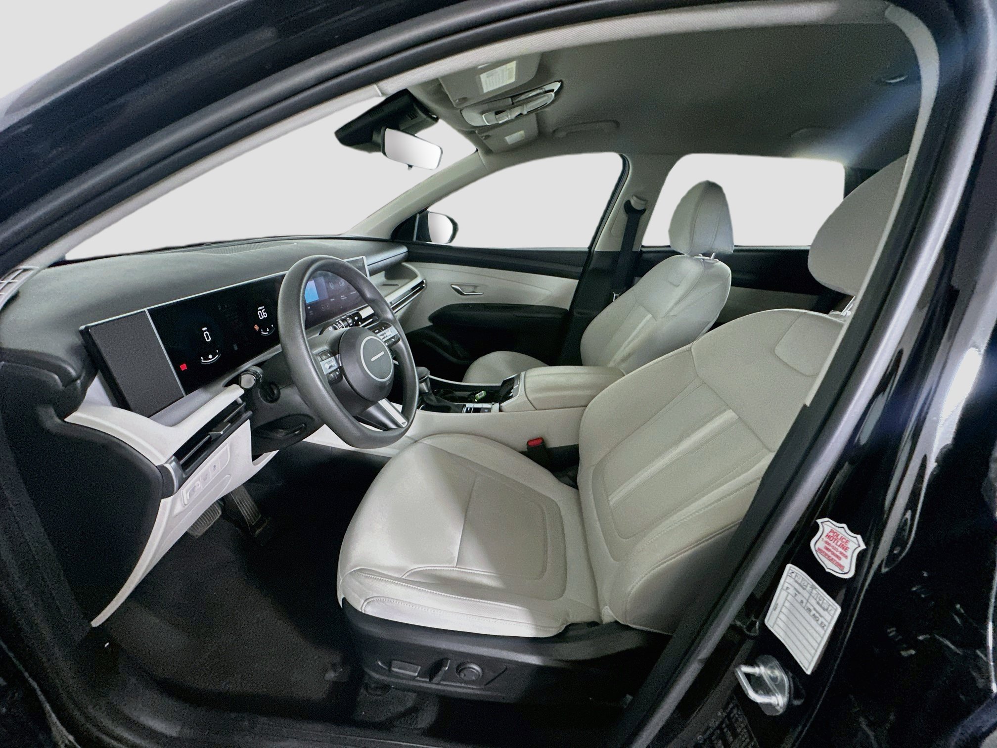 Used 2025 Hyundai Tucson SEL FWD image 13