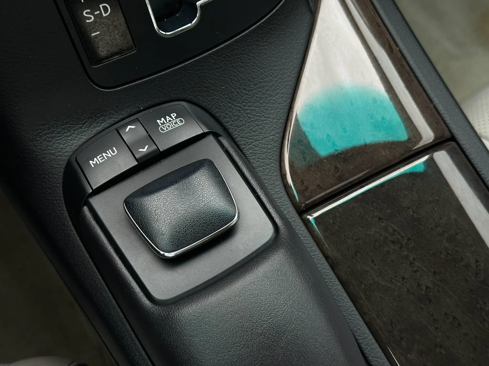 Used 2013 Lexus RX 450h FWD w/ Navigation Pkg image 36