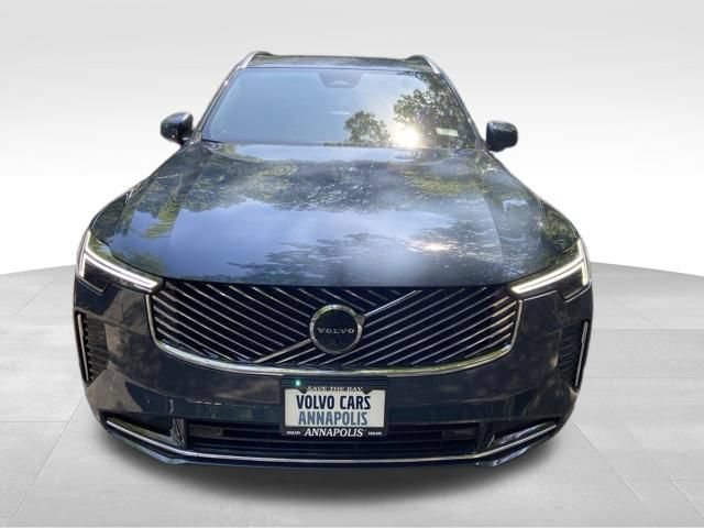 New 2026 Volvo XC90 B6 Plus w/ Protection Package AWD/4WD image 2