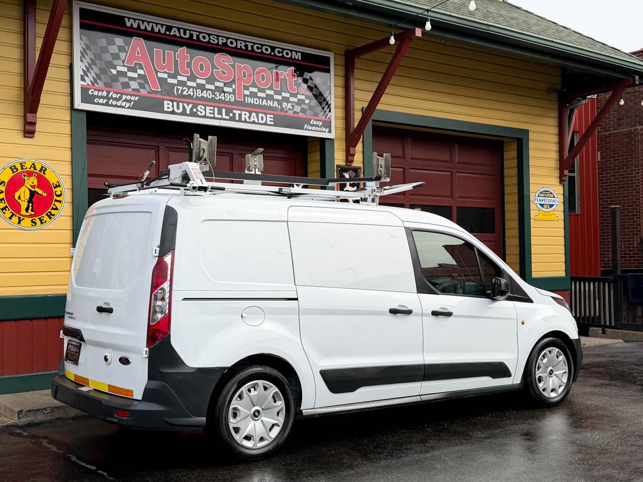 Used 2014 Ford Transit Connect XL image 4