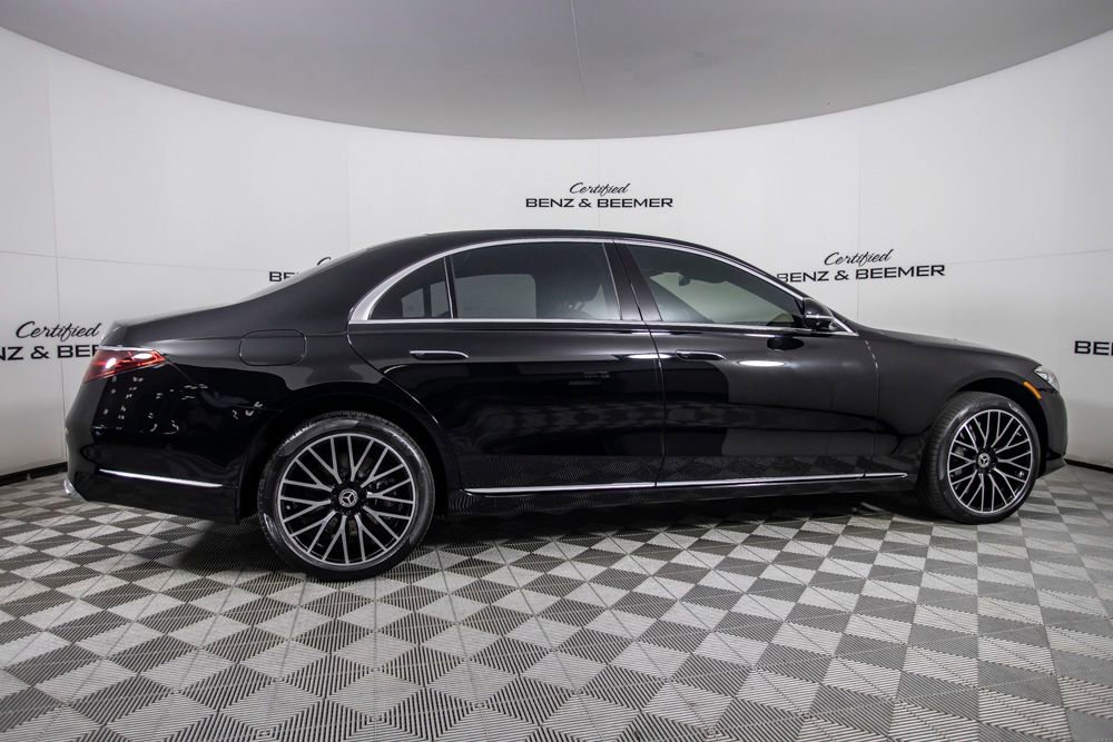 Used 2023 Mercedes-Benz S 580 4MATIC Sedan image 5
