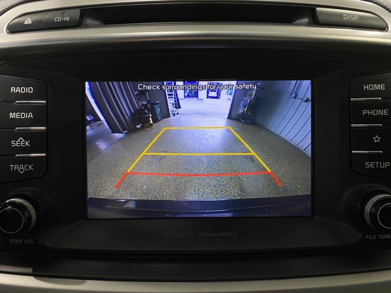 Used 2019 Kia Sorento FWD w/ LX Convenience Package image 14