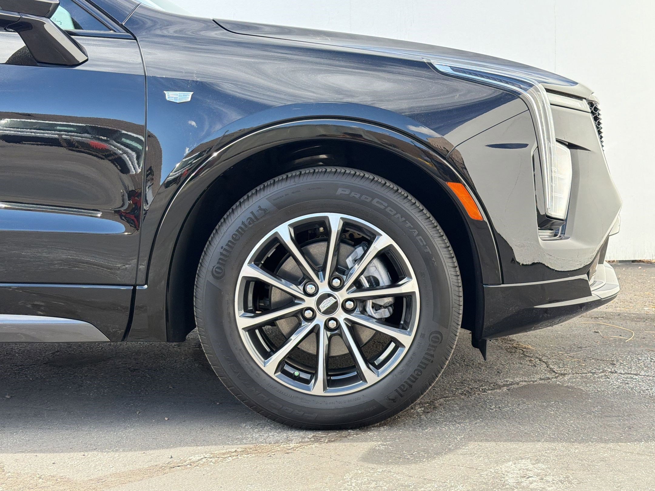 Certified 2024 Cadillac XT4 Sport image 8