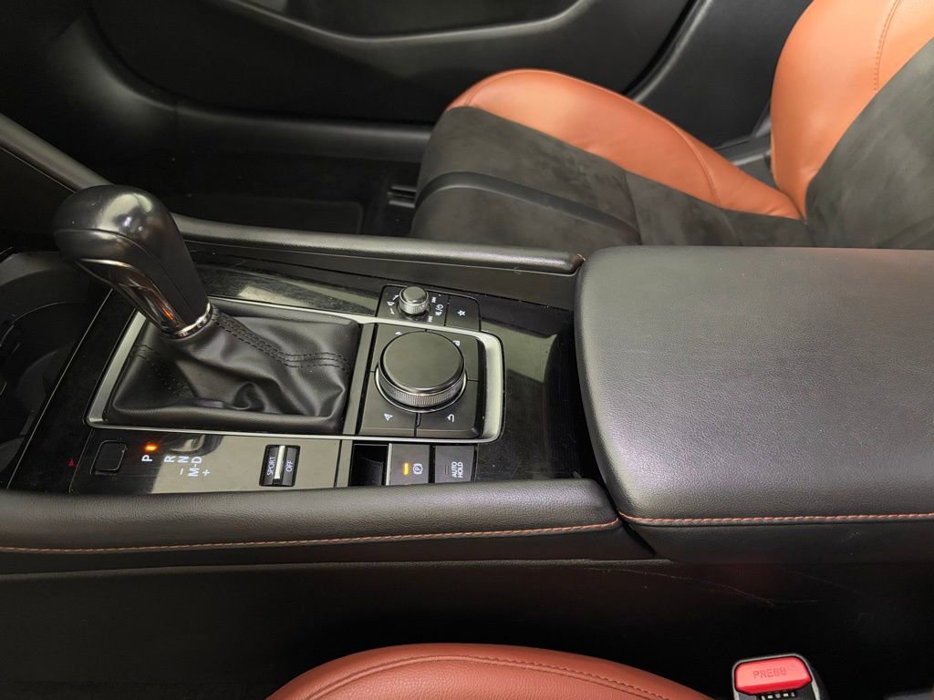Used 2024 MAZDA MAZDA3 s image 31