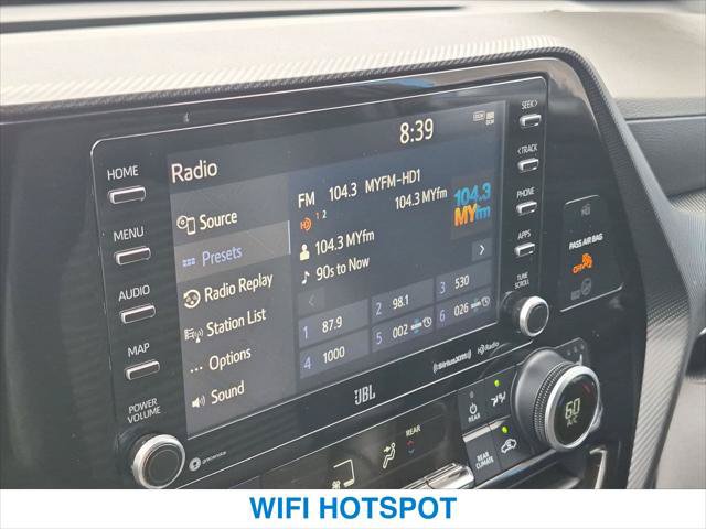 Used 2021 Toyota Highlander XSE FWD image 17