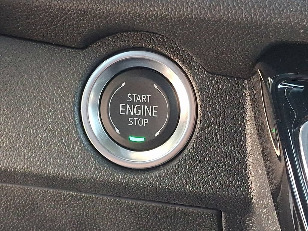 Certified 2025 Chevrolet Traverse LT AWD/4WD image 22