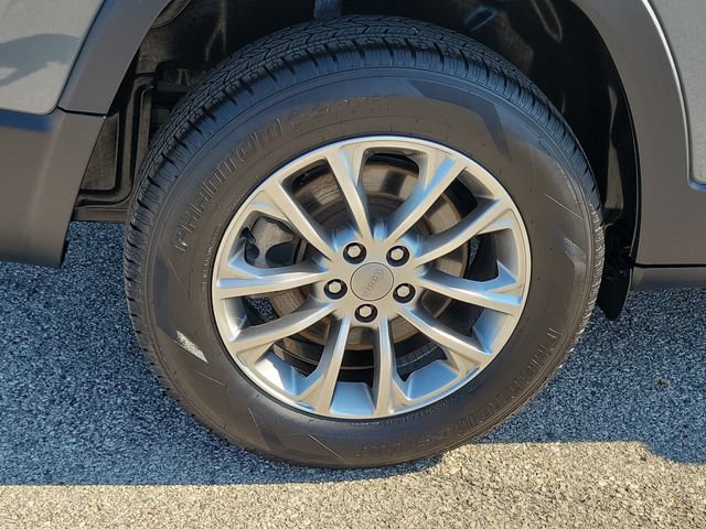 Used 2021 Jeep Cherokee Latitude Lux w/ Comfort/Convenience Group AWD/4WD image 5