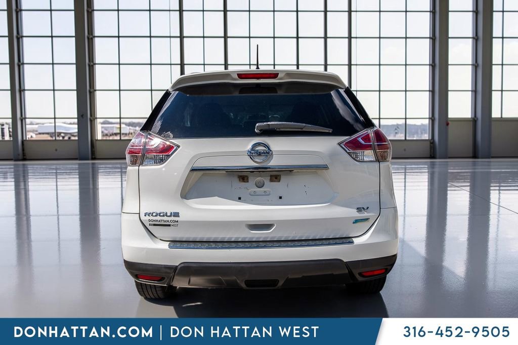 Used 2014 Nissan Rogue SV FWD image 29
