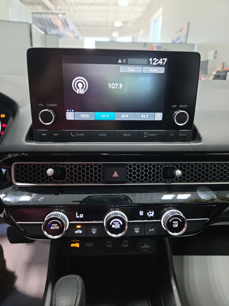 Used 2025 Honda Civic LX image 5