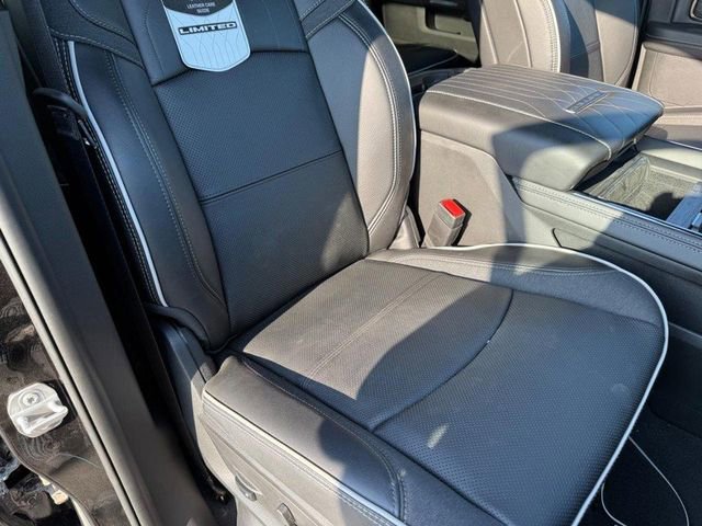 New 2025 RAM 3500 Limited image 17