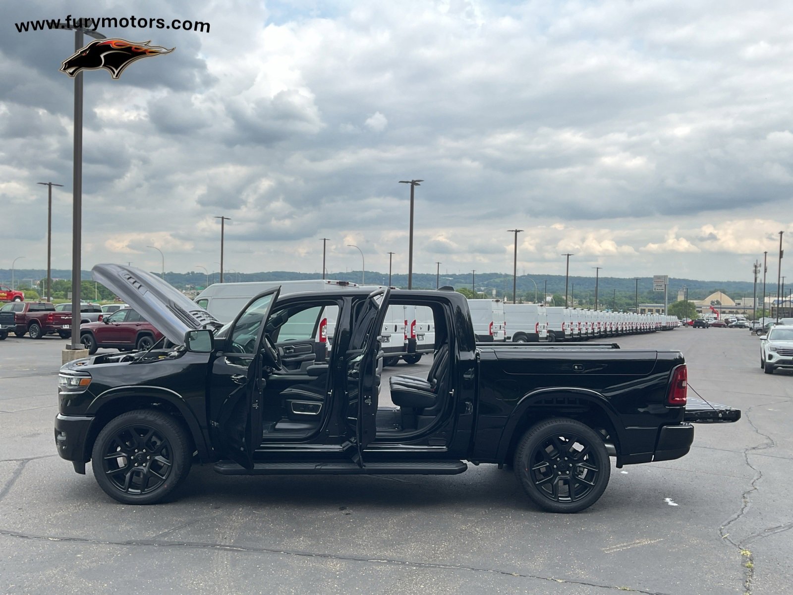 New 2026 RAM 1500 Laramie w/ Night Edition image 32