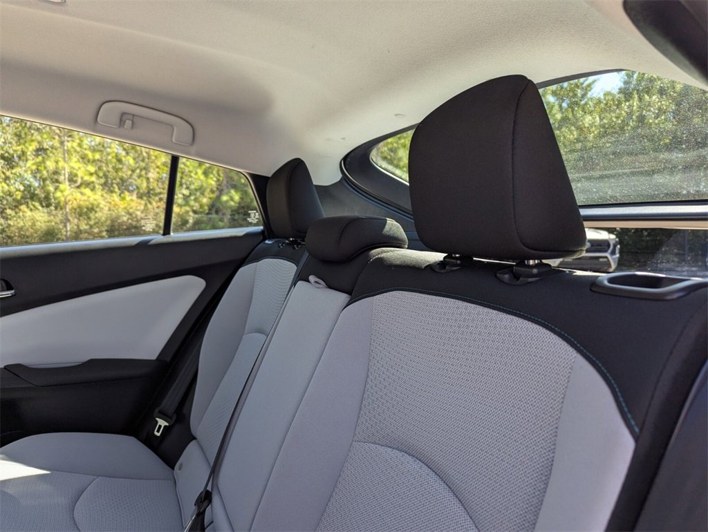 Certified 2020 Toyota Prius LE image 20