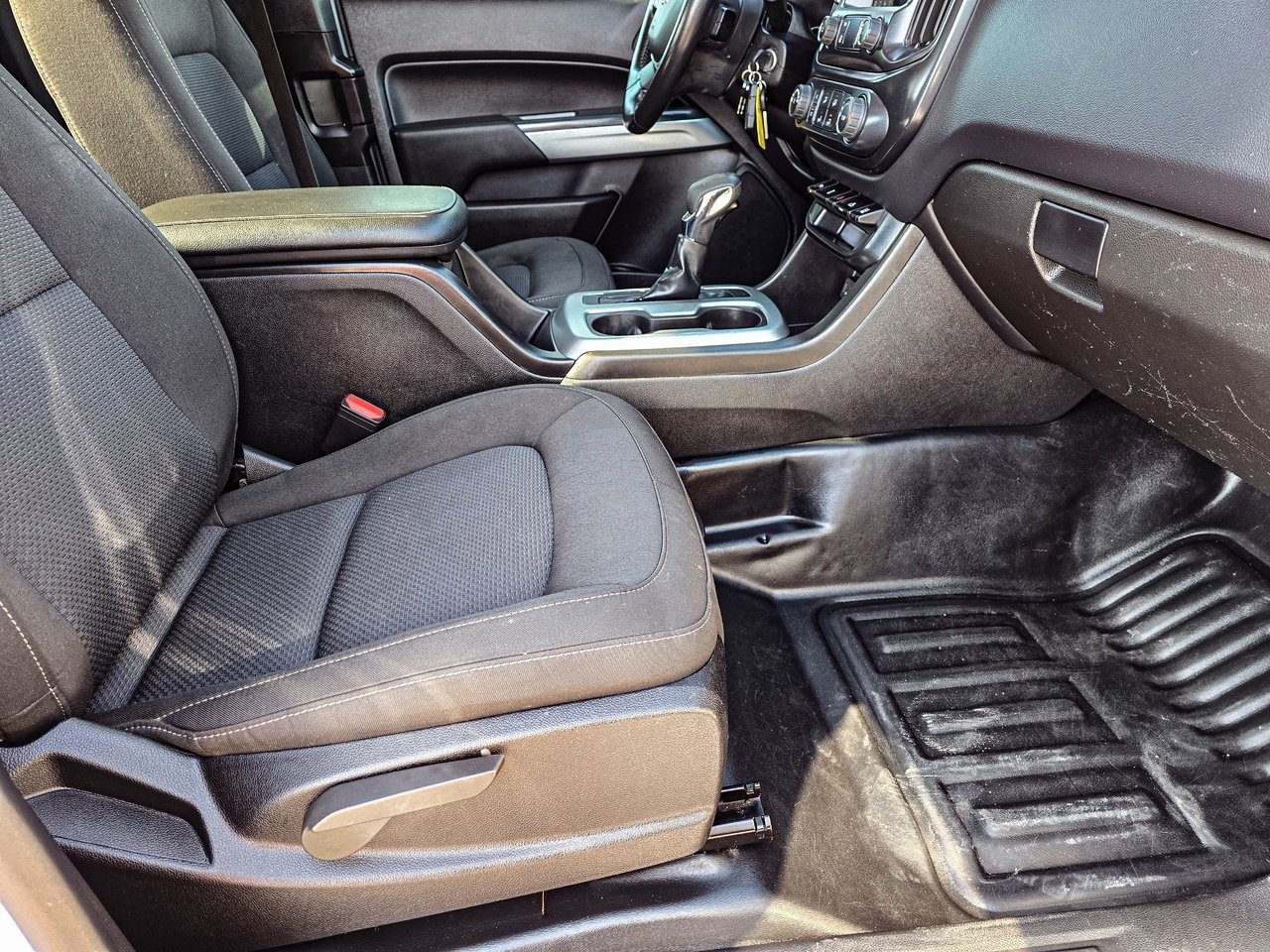 Certified 2022 Chevrolet Colorado LT w/ Fleet Safety Package image 37