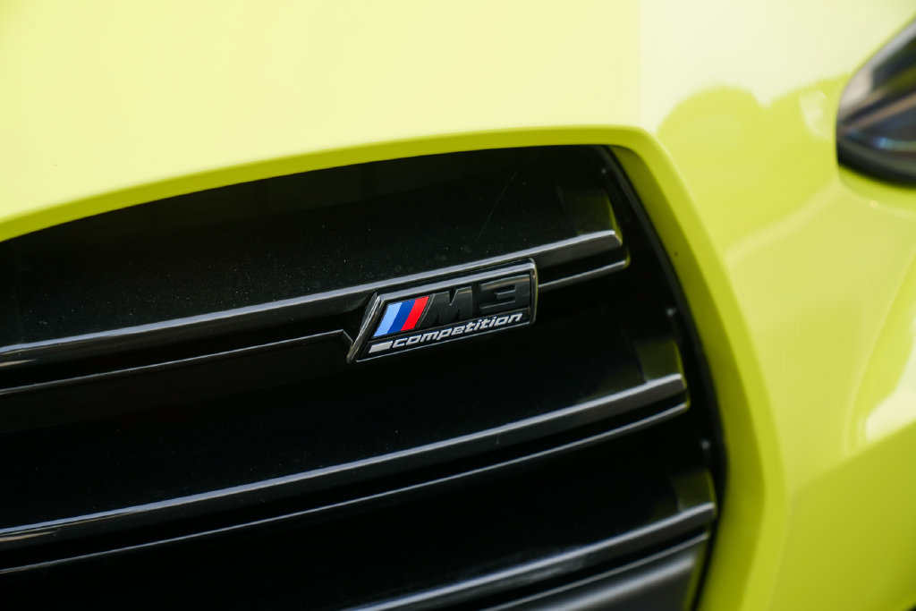 Used 2025 BMW M3 Competition w/ Executive Package RWD image 9